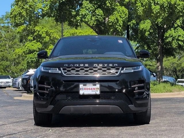 Used 2021  Land Rover R-Dynamic SE image 2