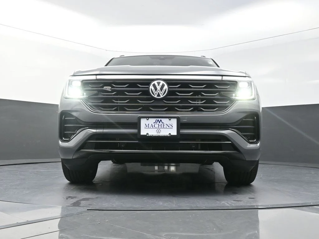 New 2026  Volkswagen 2.0T SEL R-Line Black image 23