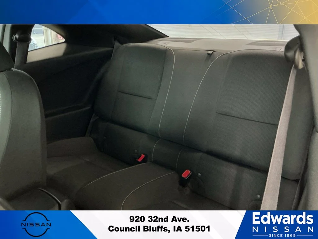 Used 2014 Yellow Chevrolet 1LT image 9