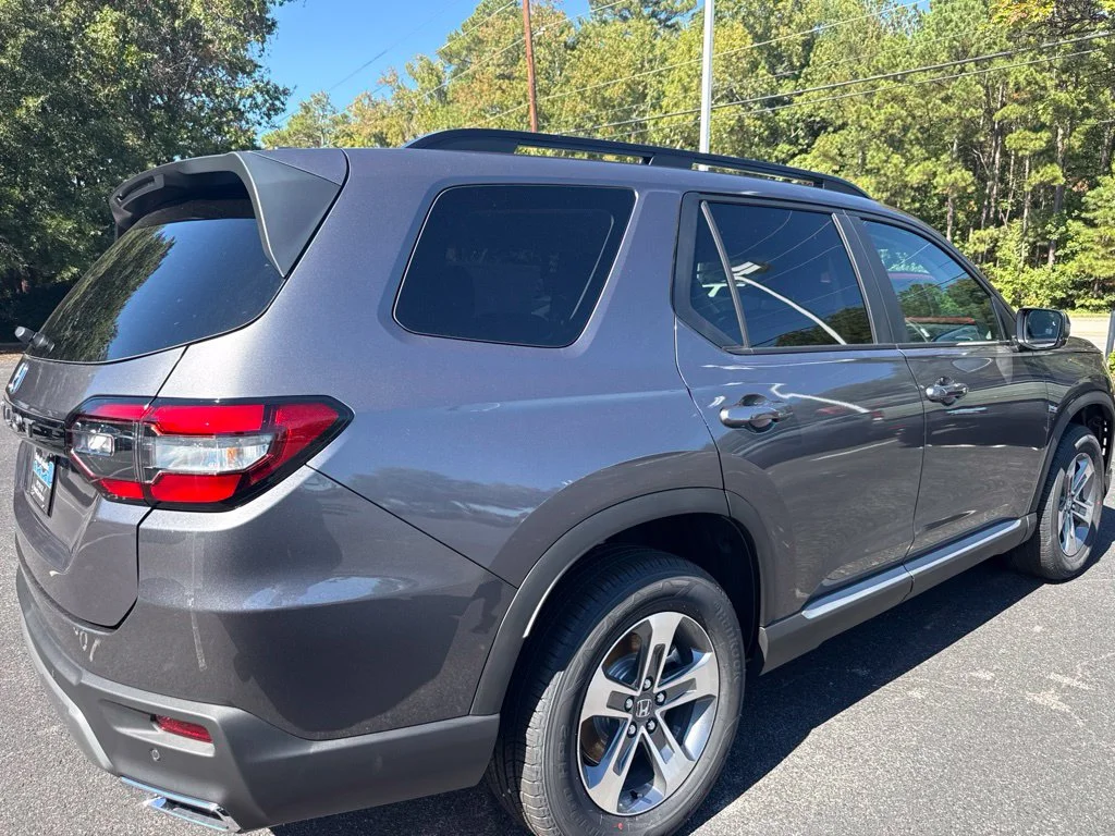 New 2026 Modern Steel Metallic Honda EX-L image 3