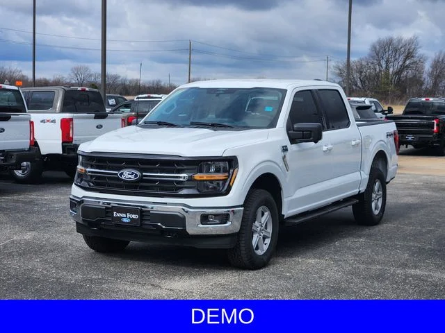 New 2026 Oxford White Ford XLT image 3