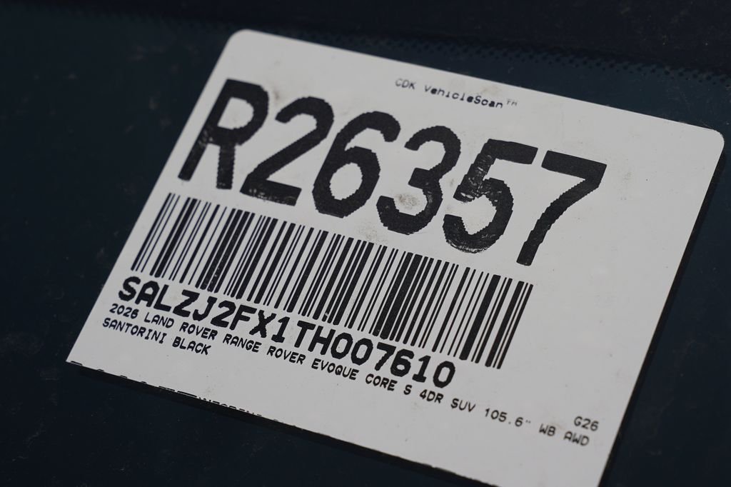 New 2026 Santorini Black Land Rover S image 32