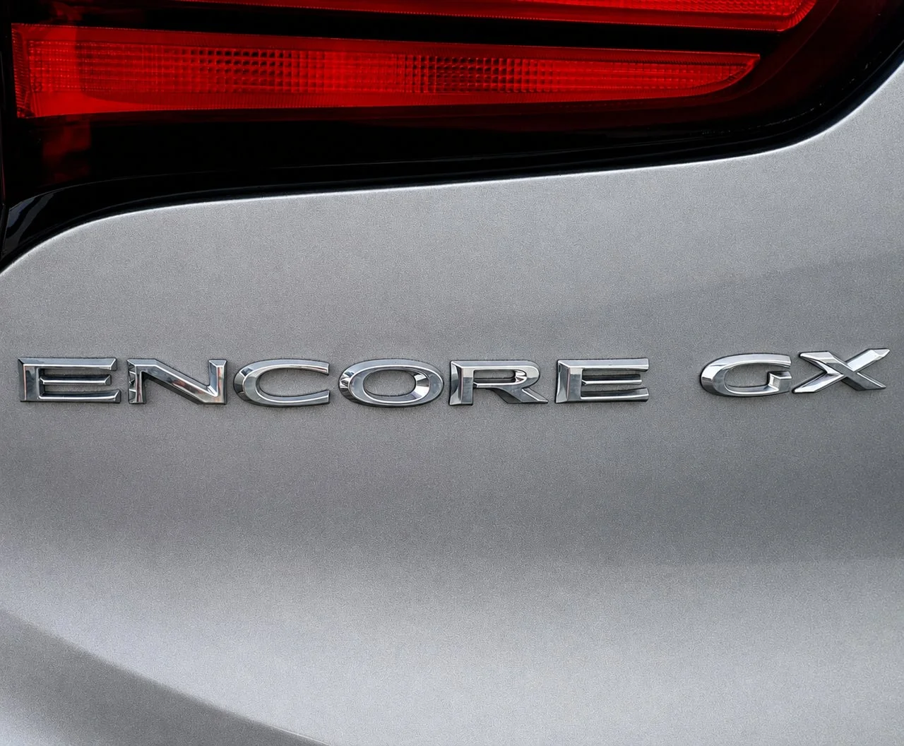 Used 2023 Moonstone Gray Metallic Buick Select image 6