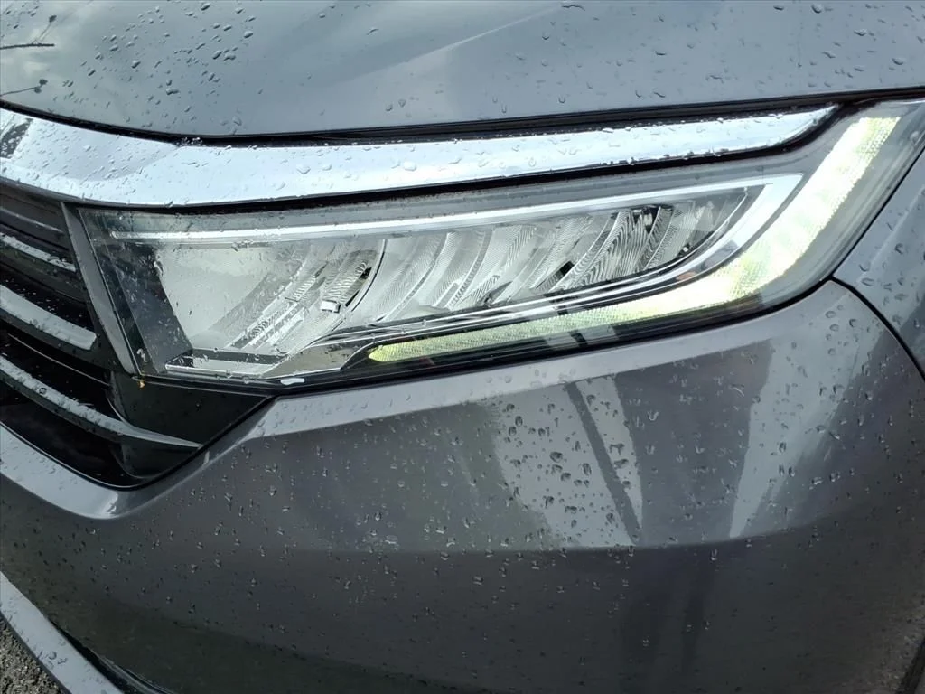 Used 2023 Gray Honda EX-L image 2