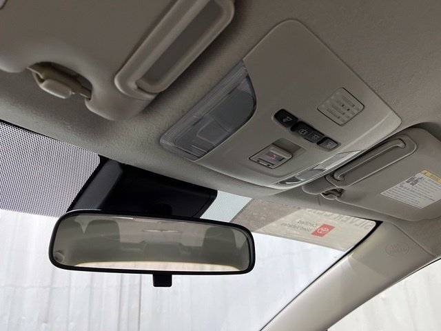 Certified Used 2022 Silver Toyota LE image 21