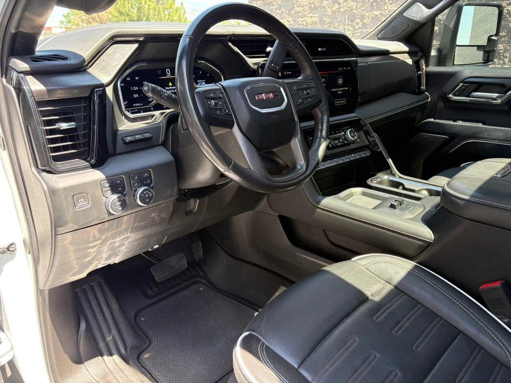 2024 GMC Sierra 2500HD AT4X - Photo 19
