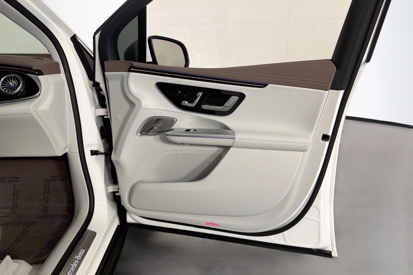 Certified Used 2025 Polar White Mercedes-Benz EQE 350+ image 26