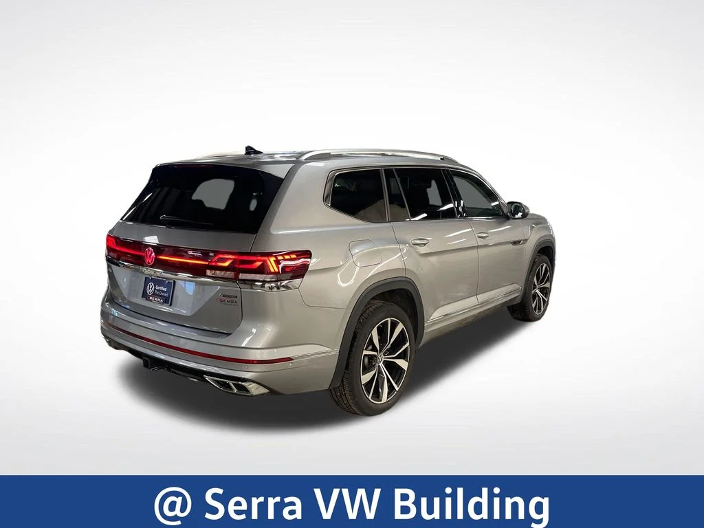 Used 2025 Silver Volkswagen 2.0T SEL Premium R-Line image 5