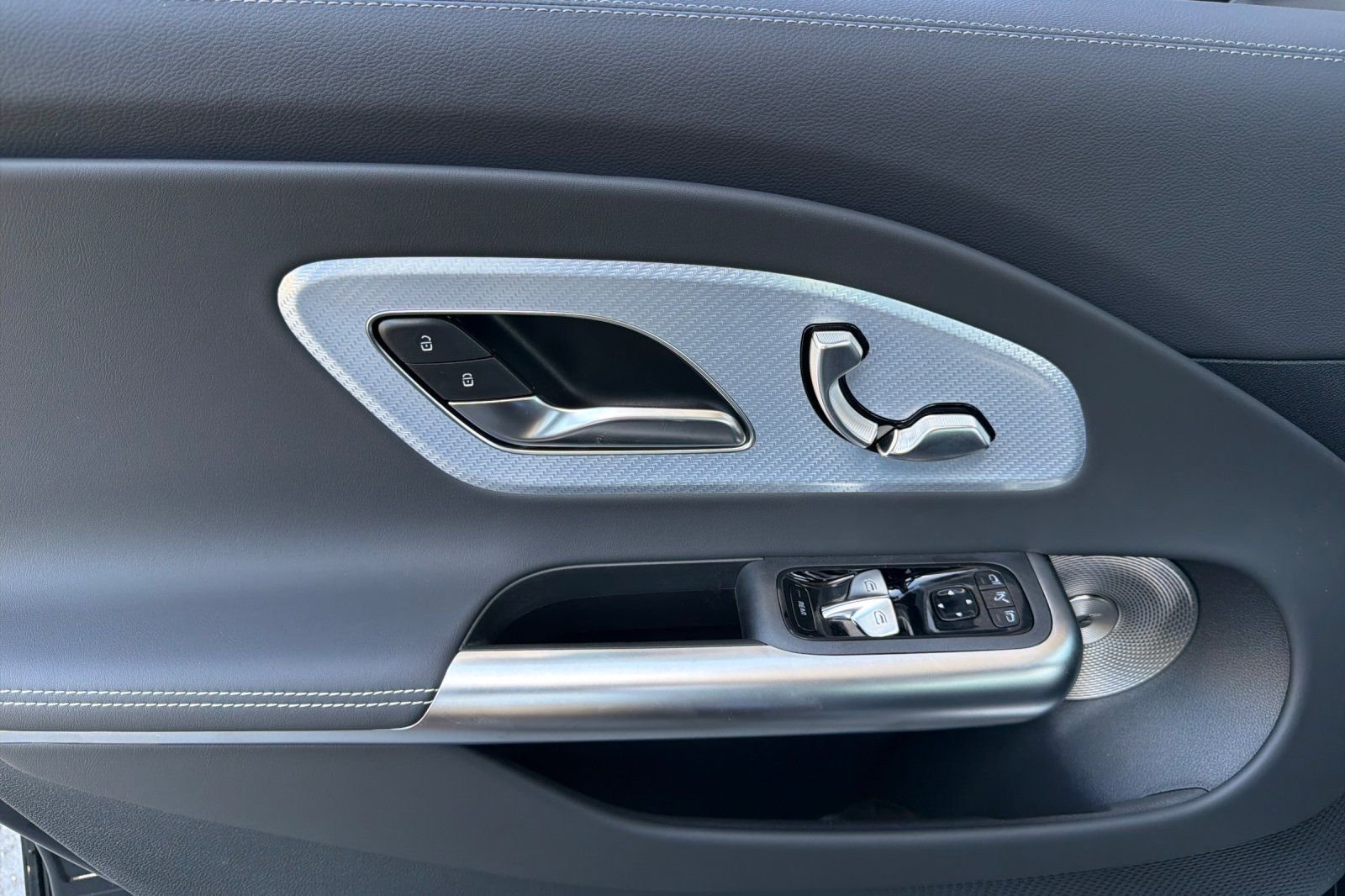 New 2027 Night Black Mercedes-Benz CLA 220 image 22