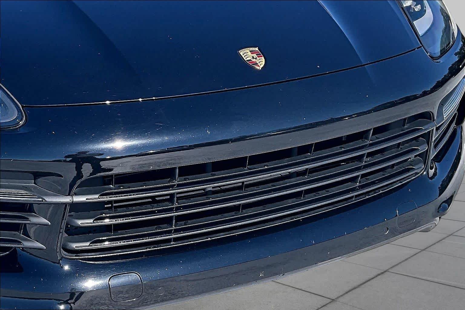 Used 2020 Jet Black Metallic Porsche S image 29