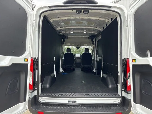 New 2026 Oxford White Ford Cargo Van image 11