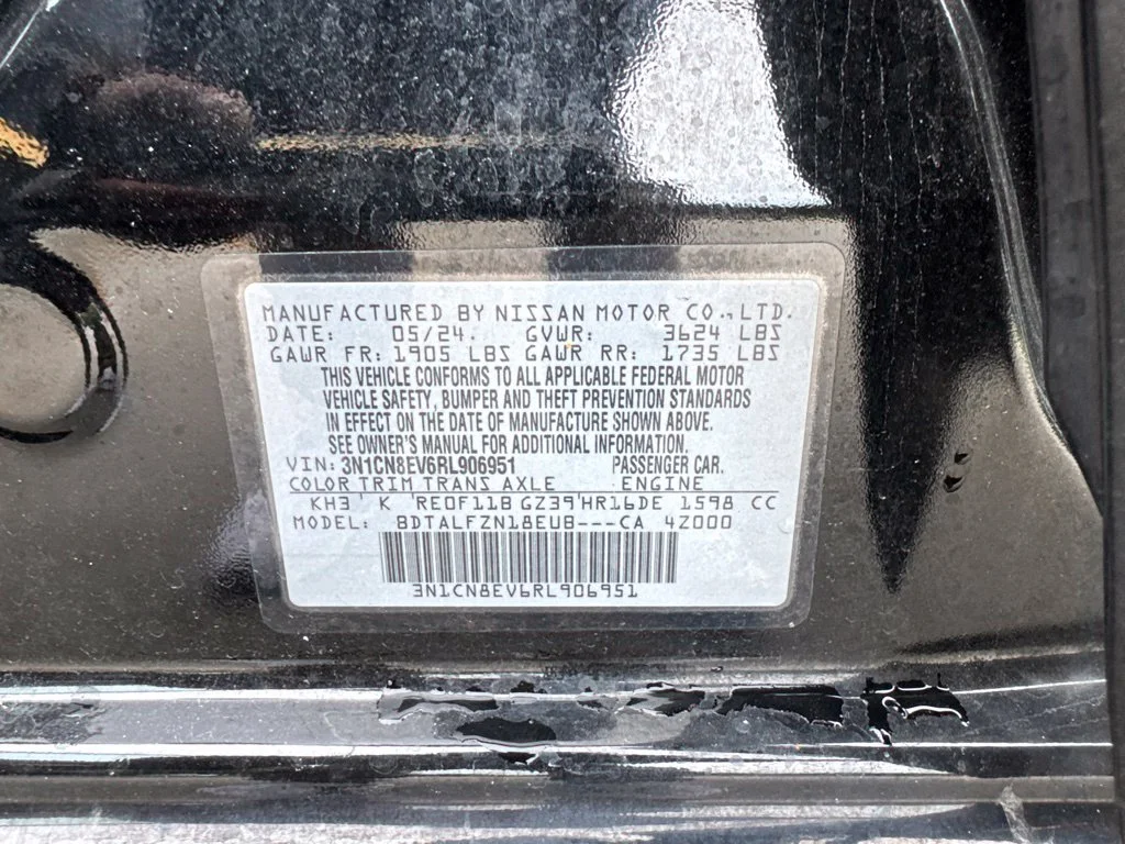Used 2024 Black Nissan 1.6 SV image 14