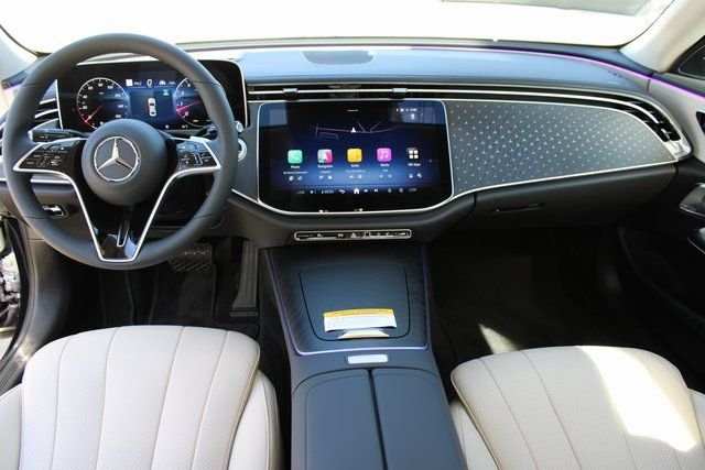 2026 Mercedes-Benz E-Class E350 - Photo 34
