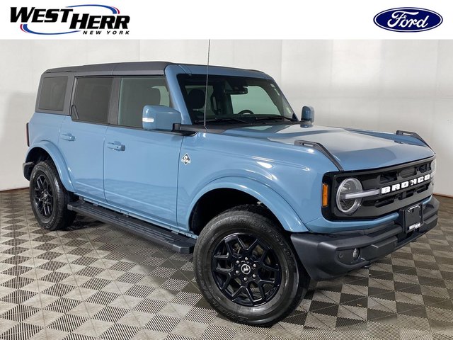 2023 Ford Bronco Outer Banks