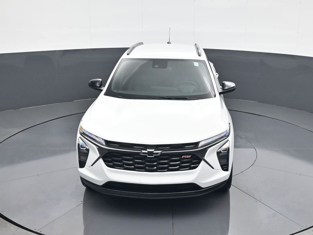Used 2024 White Chevrolet 2RS image 18