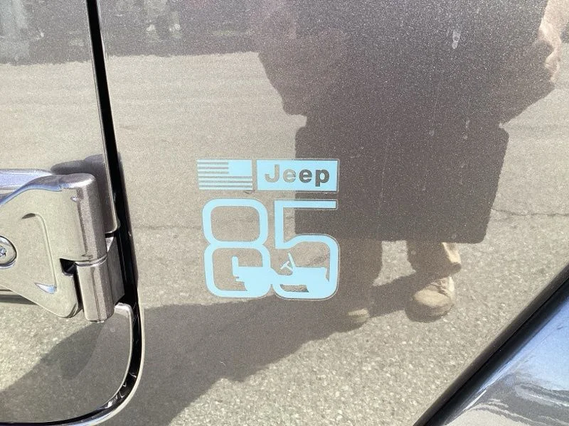 New 2026 Granite Crystal Metallic Clear-Coat Exterior Paint Jeep 85th Anniversary Edition image 10