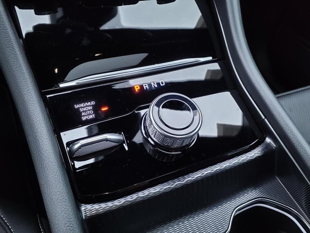 2025 Jeep Grand Cherokee Limited - Photo 16