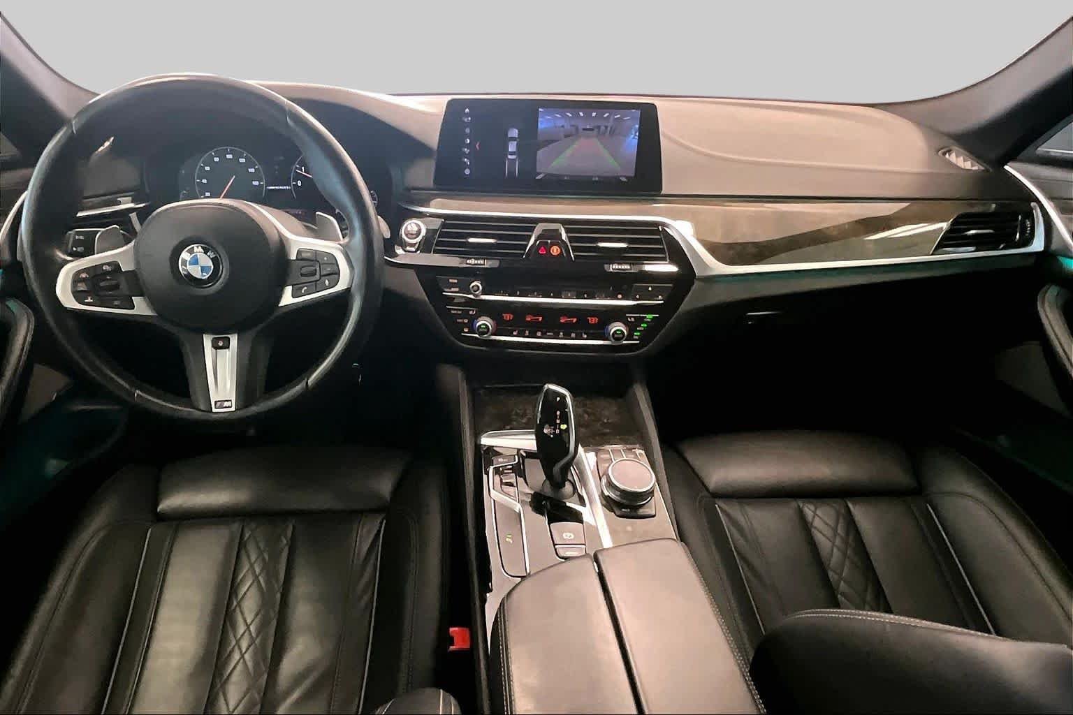 Used 2019 Dark Graphite Metallic BMW M550i xDrive image 14