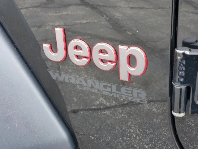 Used 2022 Black Clearcoat Jeep Unlimited Rubicon image 28