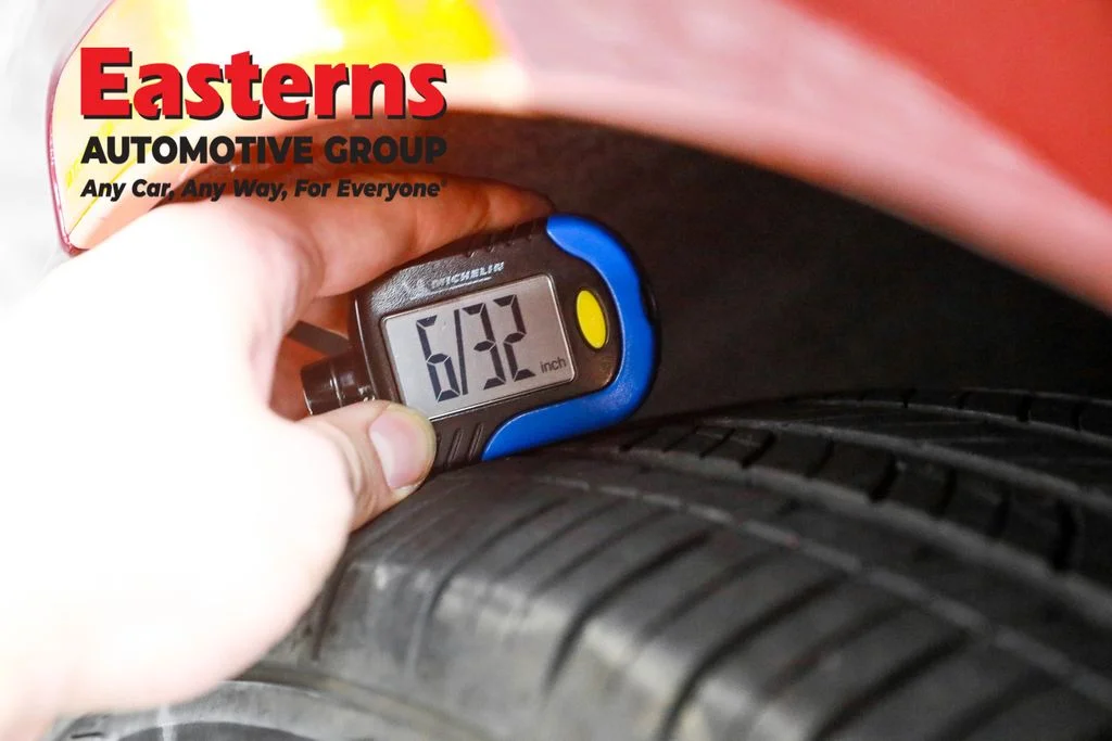Used 2020 Red Chrysler LX image 26