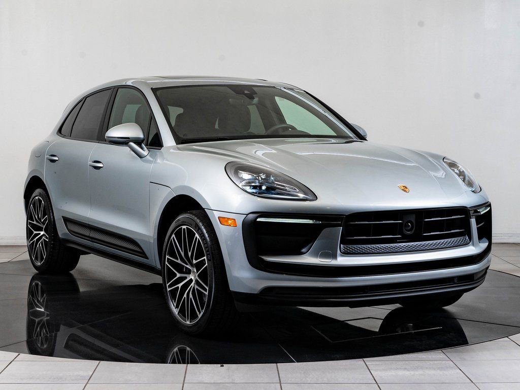 Used 2025 Dolomite Silver Metallic Porsche  image 10
