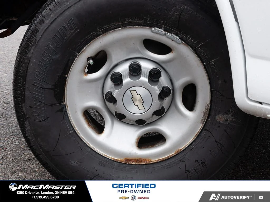 Used 2021  Chevrolet Work Van image 9