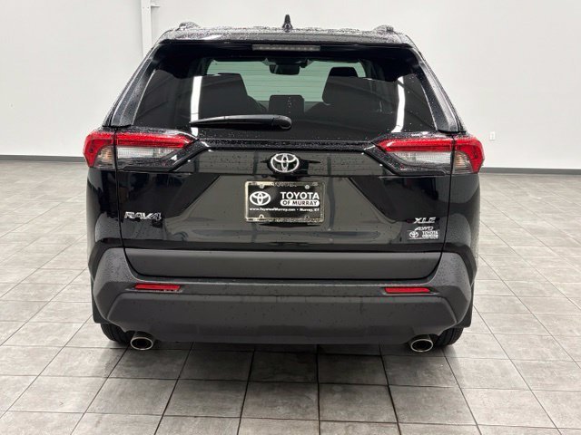 Used 2025 Black Toyota XLE image 3