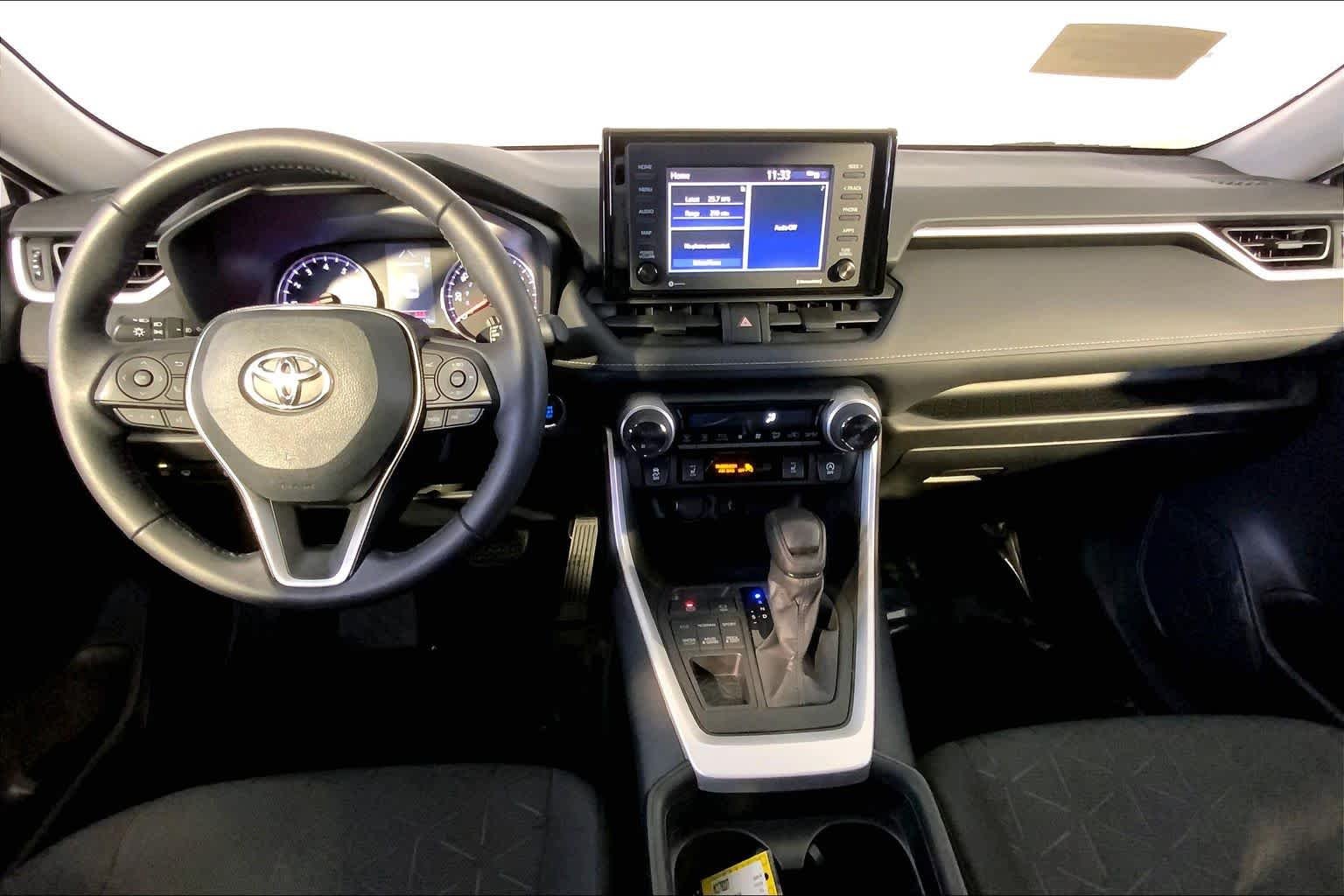 Used 2021 Super White Toyota XLE image 15