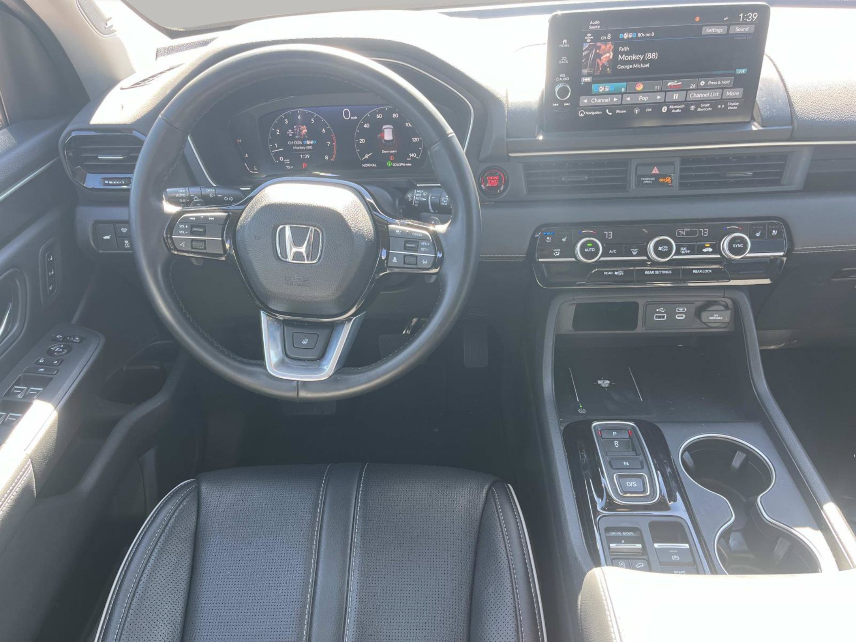 Used 2023 Modern Steel Metallic Honda Elite image 9