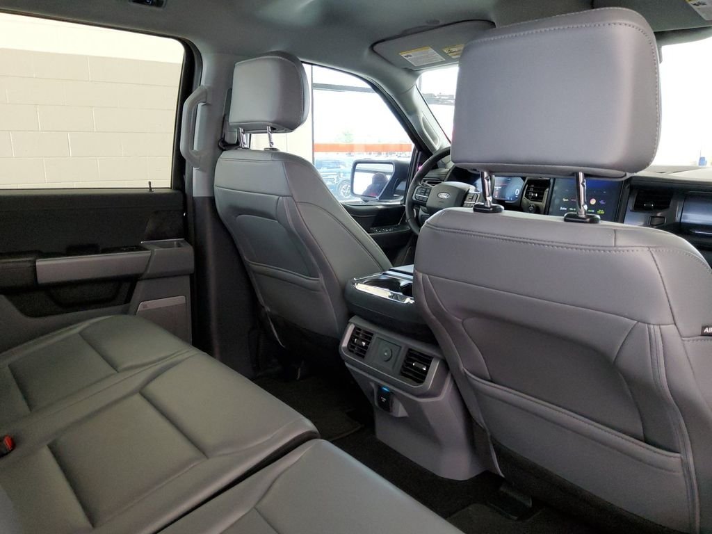 Used 2025 Black Ford Flash image 17