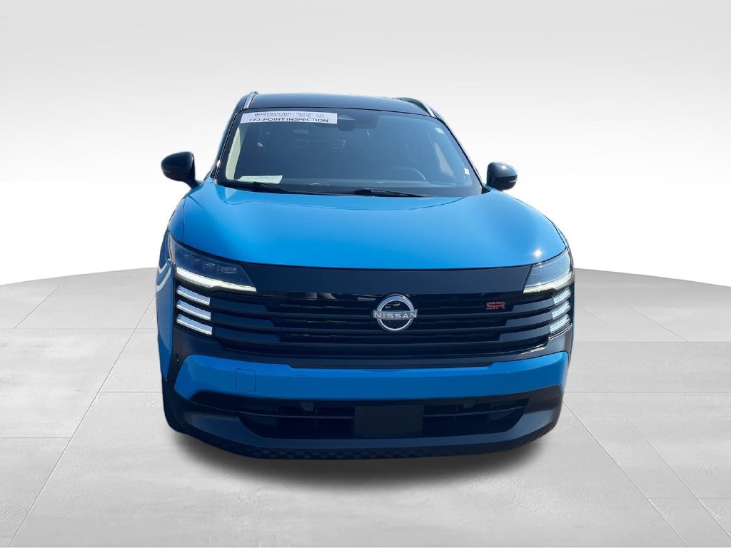 Used 2025 White Nissan SR image 8