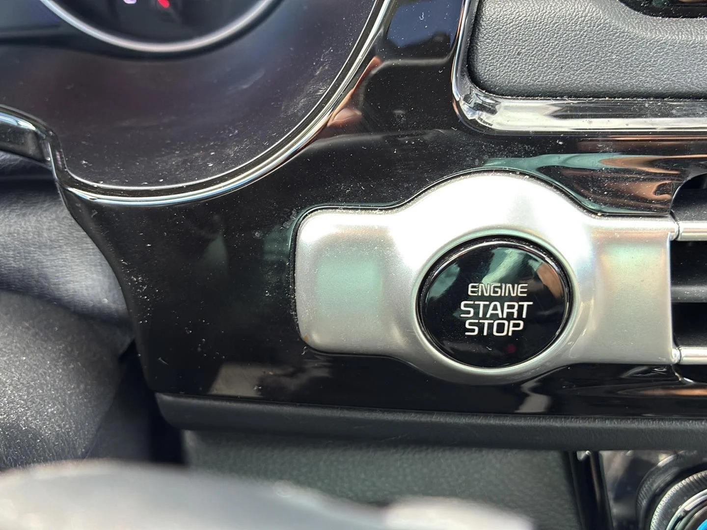 Used 2021 Neptune Blue Kia SX Turbo image 21