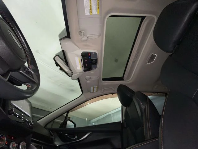 Used 2018 Silver Subaru 2.0i Limited image 22