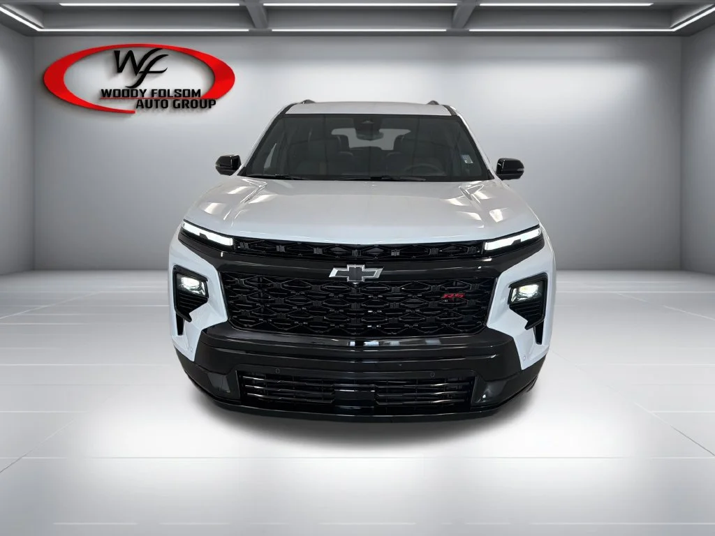 New 2027 Polar White Tricoat Chevrolet RS image 2