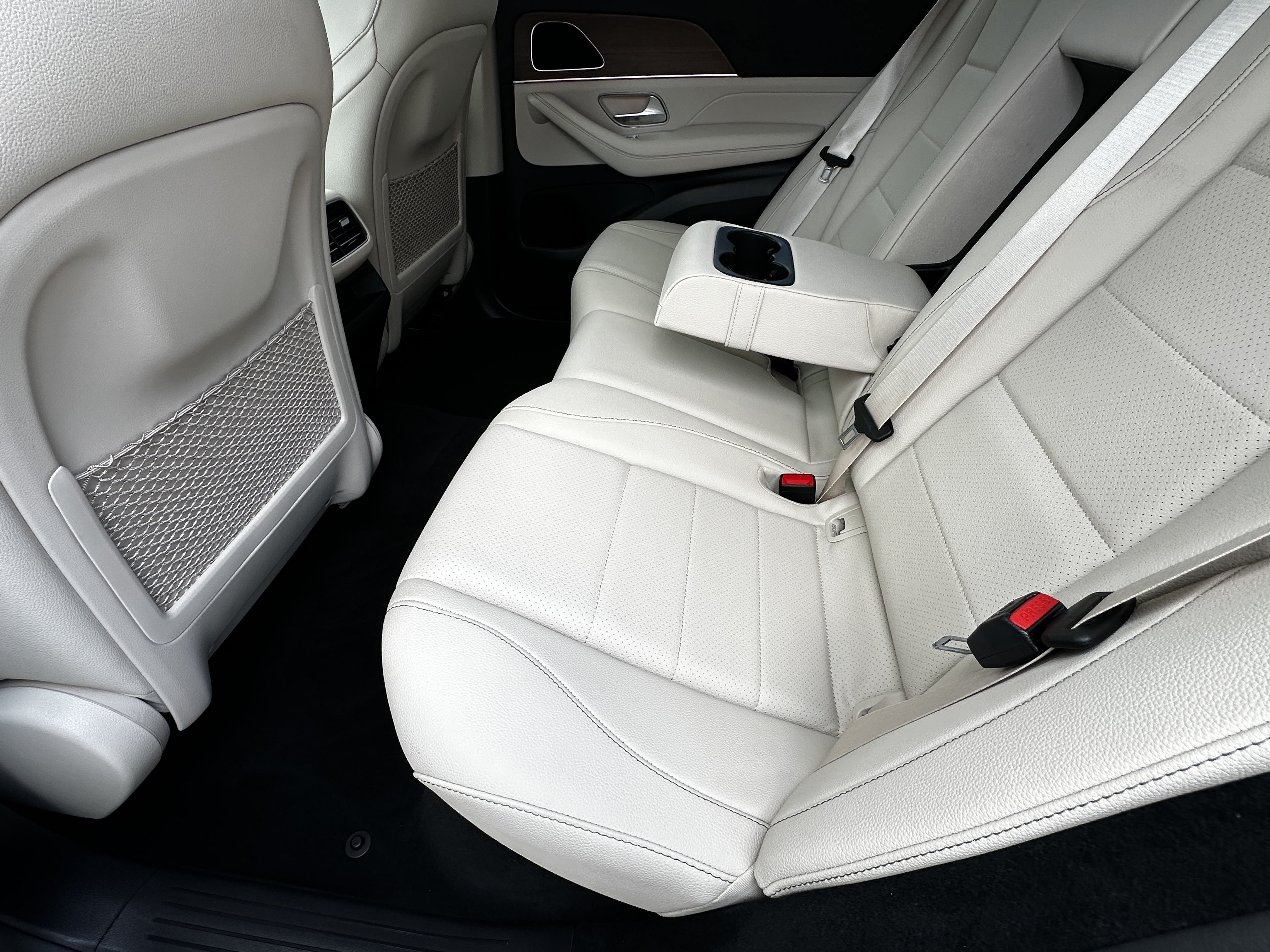 Certified Used 2026 White Mercedes-Benz GLE 450e image 24
