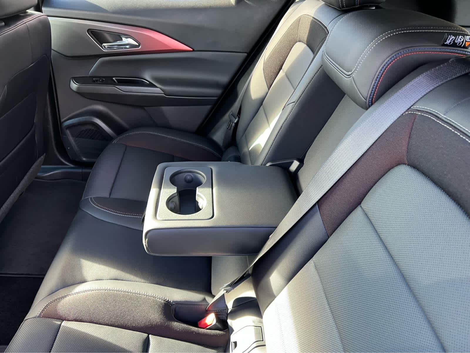 2026 Chevrolet Equinox EV RS - Photo 33
