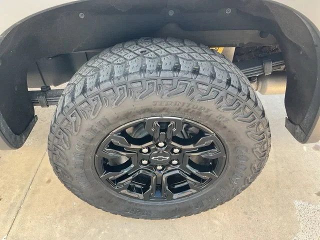 2023 Chevrolet Silverado 1500 ZR2 - Photo 27