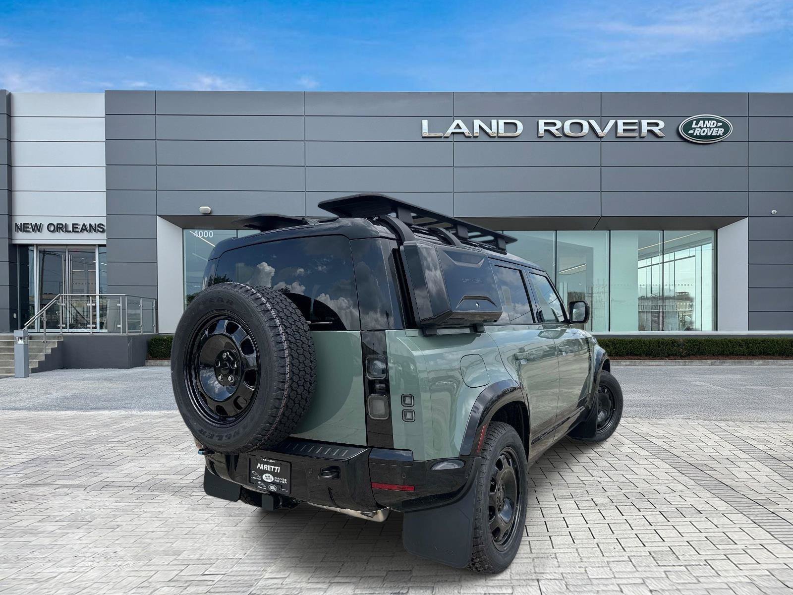 New 2026 Keswick Green Land Rover  image 5