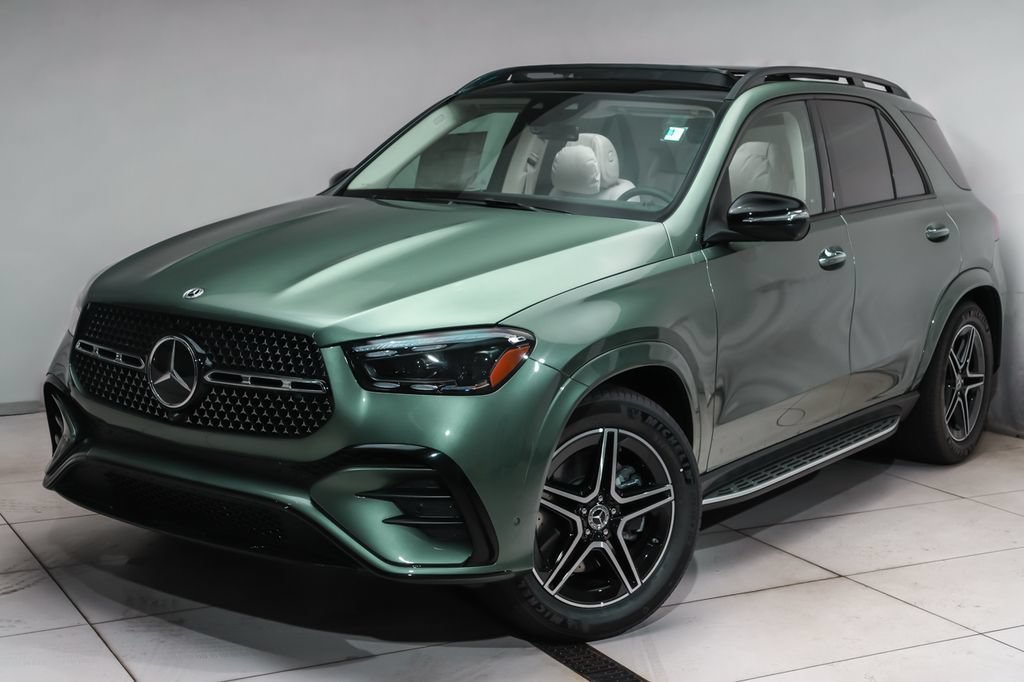 New 2026 MANUFAKTUR Ireland Mid Green Metallic Mercedes-Benz GLE 450 image 43