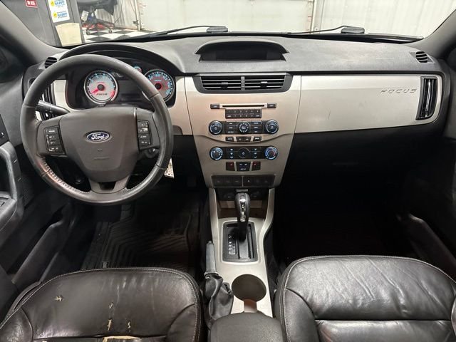 2010 Ford Focus SEL - Photo 11