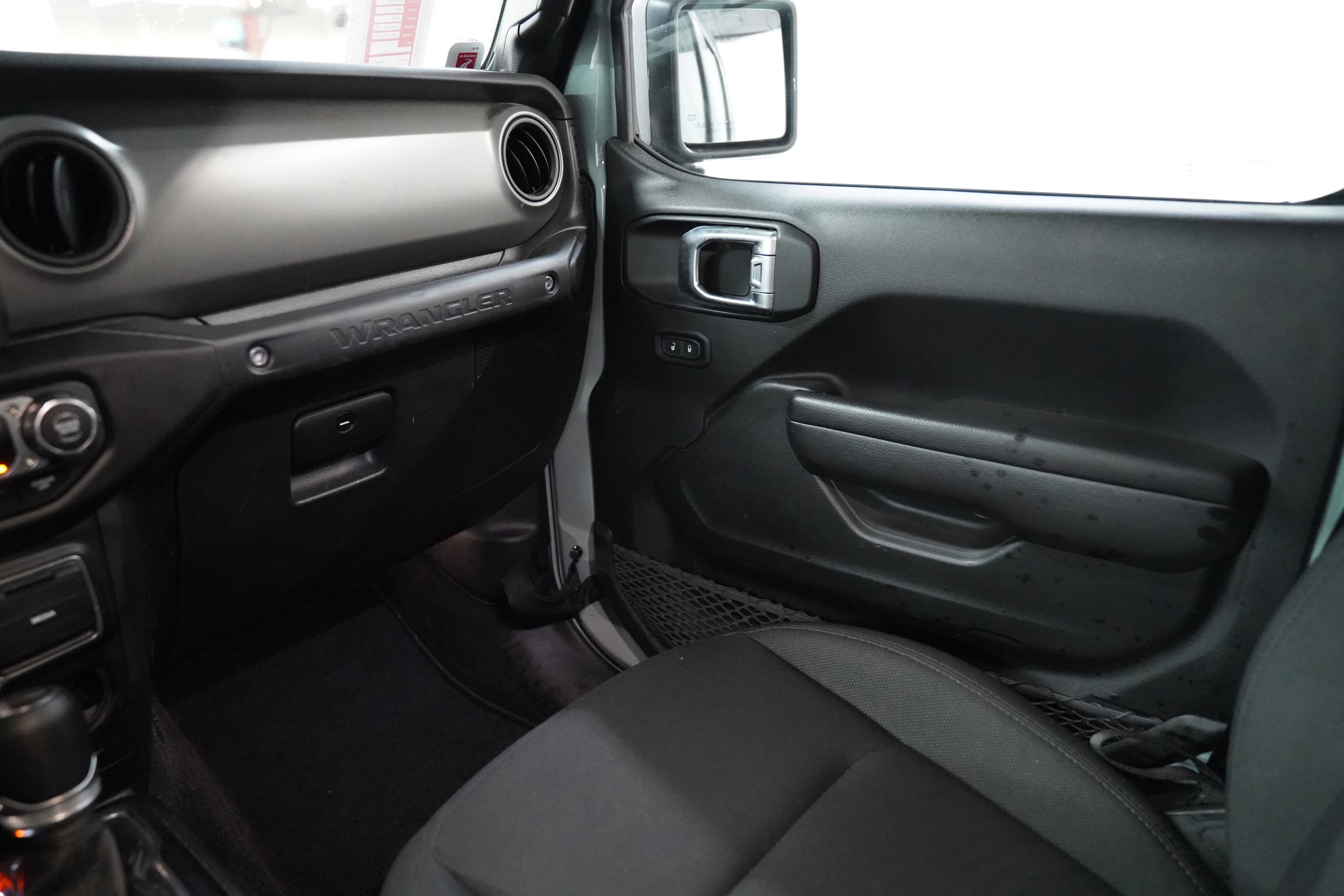 Used 2023 Earl Clearcoat Jeep Willys 4xe image 13