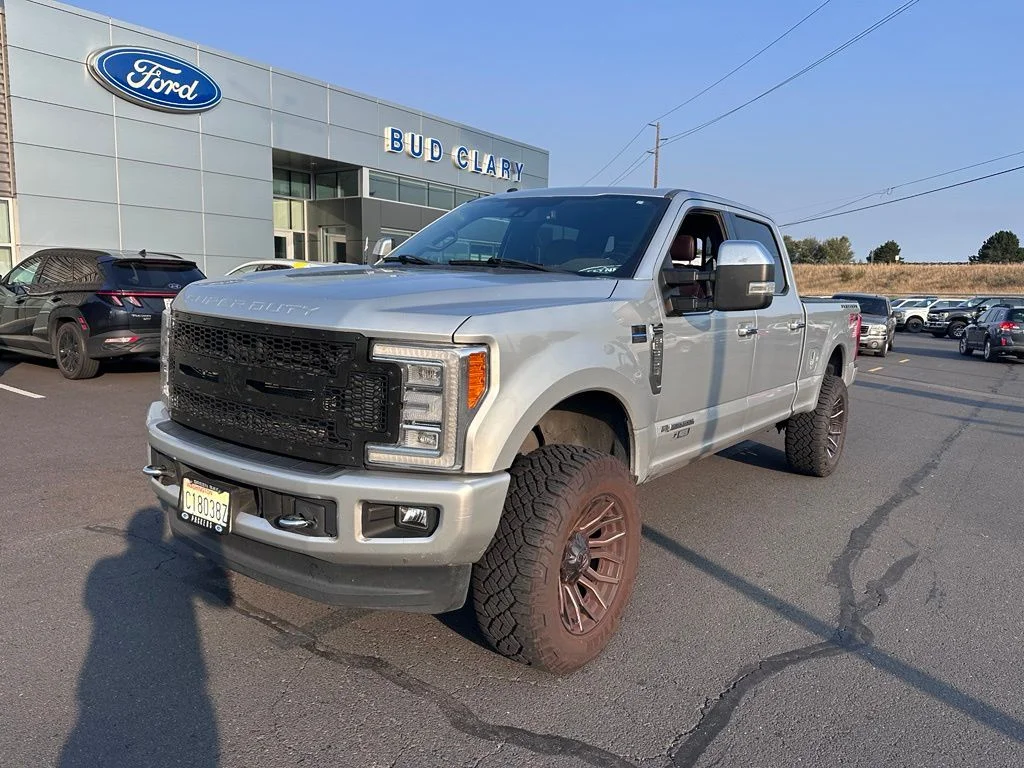 Used 2017 Silver Ford Platinum image 10