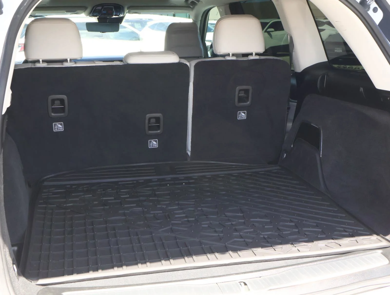 2023 Jeep Grand Cherokee Overland - Photo 22