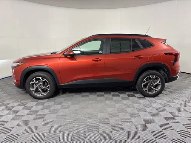 Used 2024 Cayenne Orange Metallic Chevrolet LT image 36