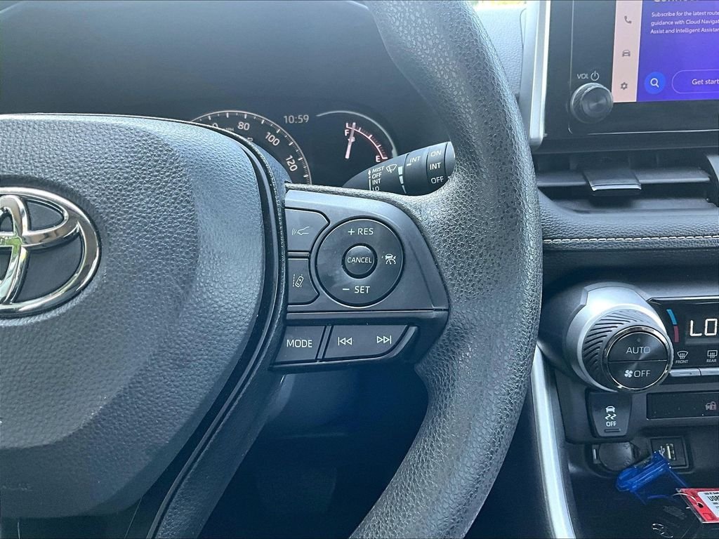 Used 2025 White Toyota XLE image 24