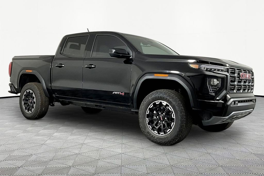 2026 GMC Canyon AT4 - Photo 2