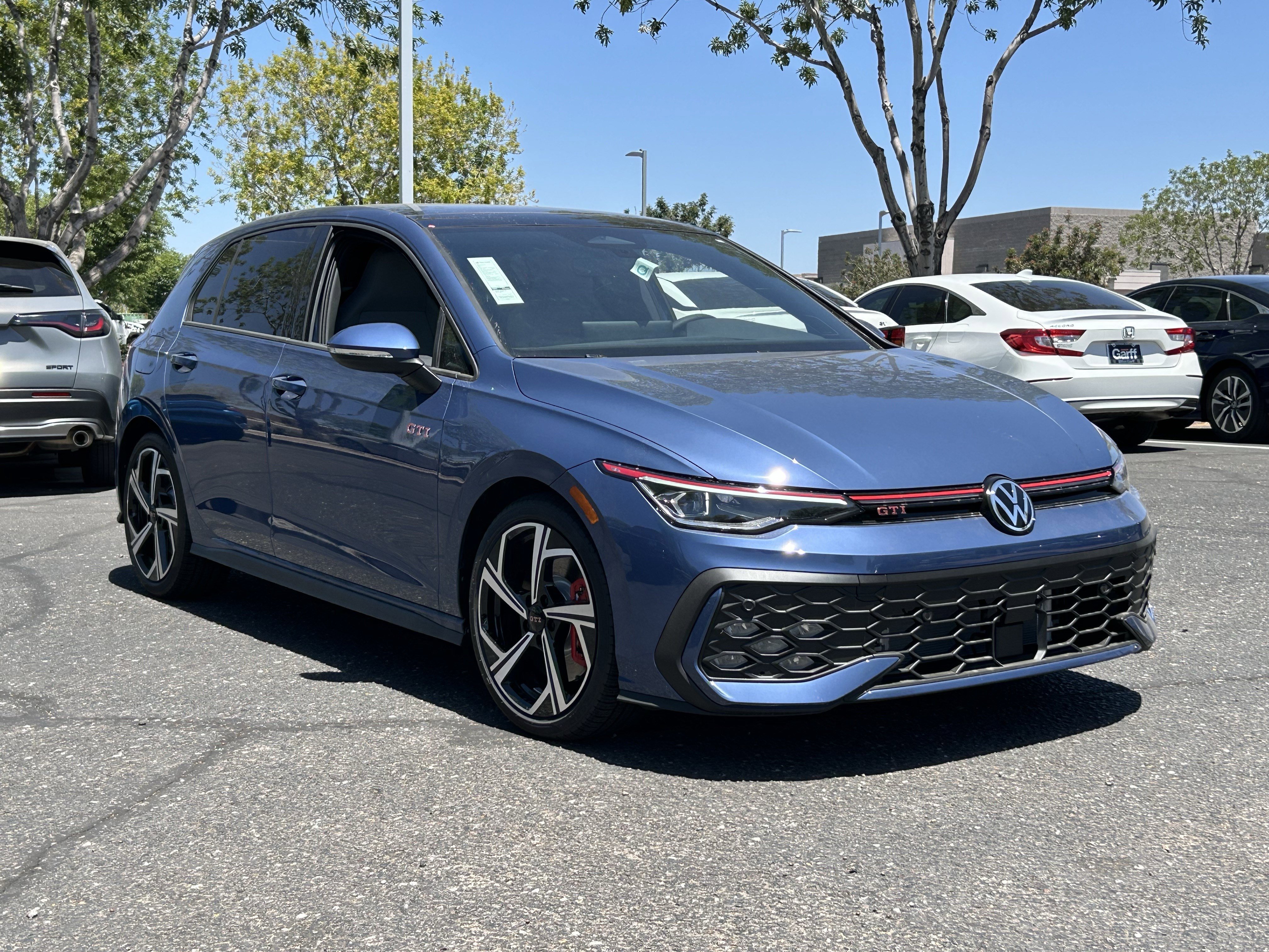 New 2026 Slate Blue Metallic Volkswagen SE image 4