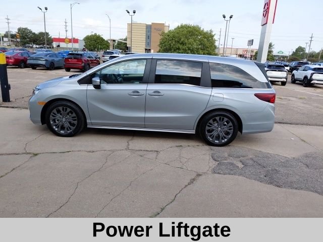 New 2026 Solar Silver Metallic Honda Touring image 8