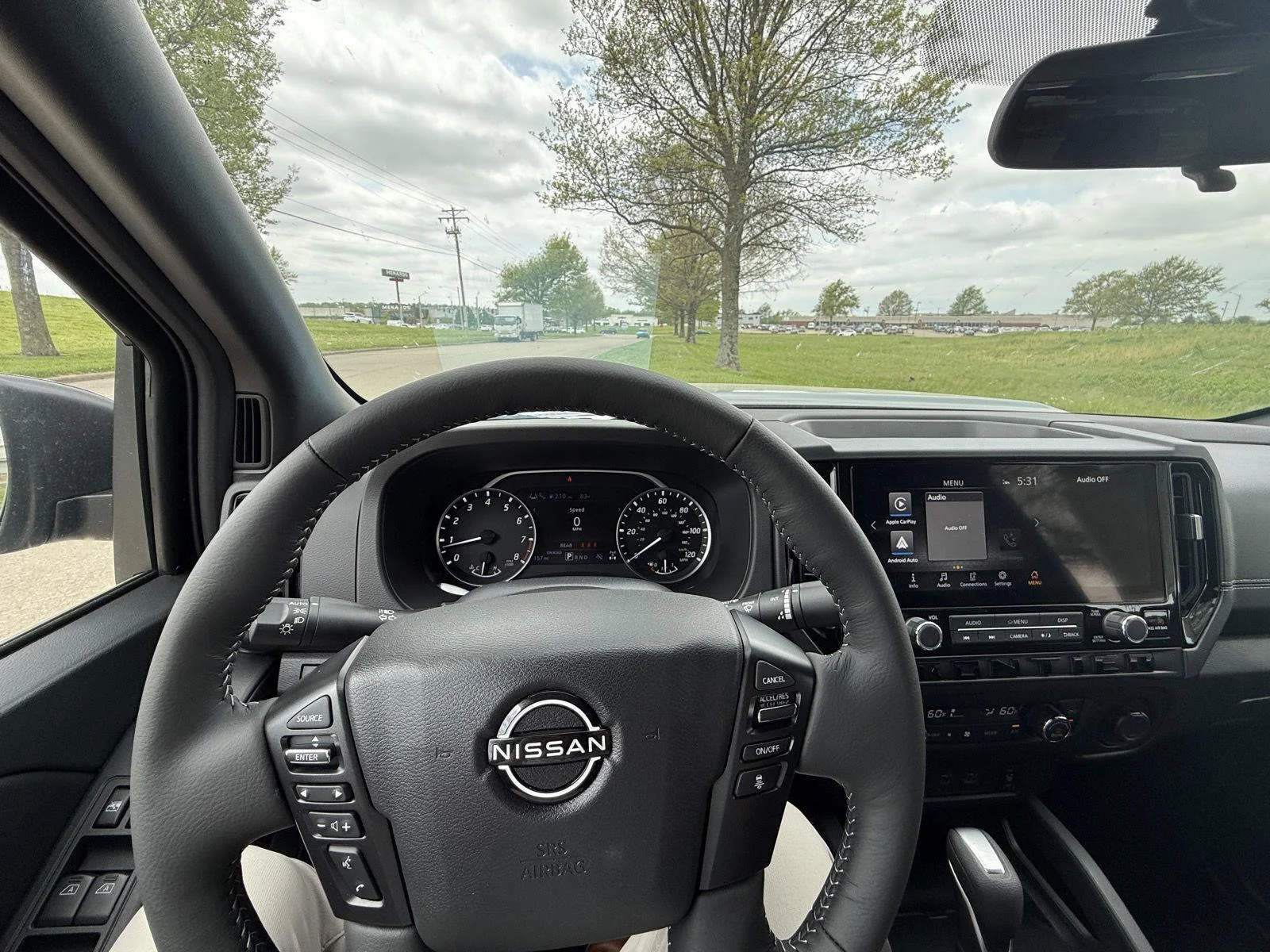 2026 Nissan Frontier SV - Photo 11