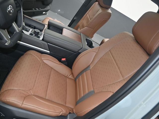 2026 Toyota Tundra 1794 Edition - Photo 10